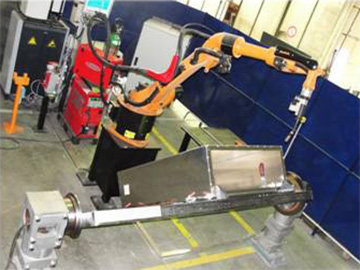 robot kuka MétalFormage